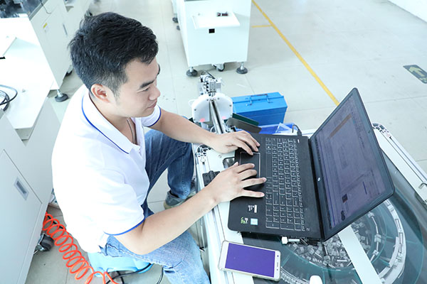 全自動智能點膠機裝配