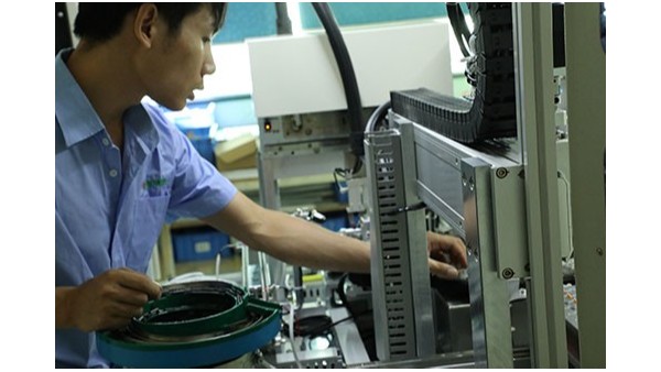 深圳全自動點(diǎn)膠機(jī)廠家