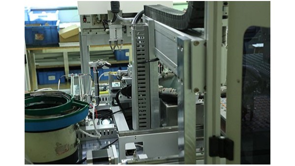 廣州全自動點膠機