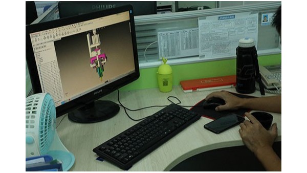 控制精密點(diǎn)膠機(jī)