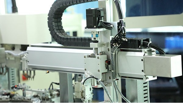 全自動點(diǎn)膠機(jī)