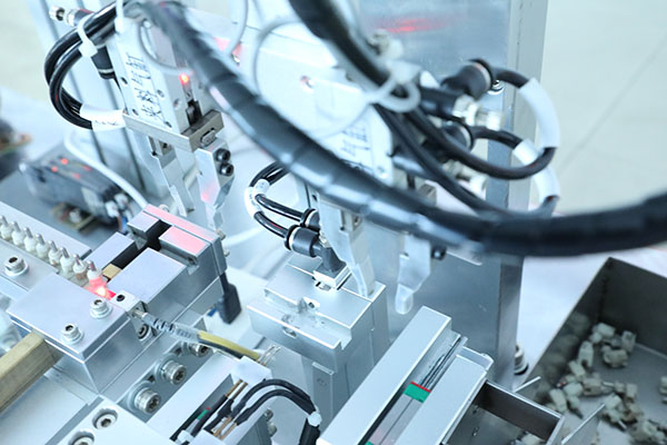 浙江點(diǎn)膠機(jī)生產(chǎn)廠家報(bào)價(jià)