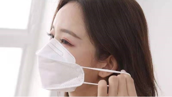 全自動KF94魚型口罩機(jī)-點膠機(jī)廠家創(chuàng)精銳出貨