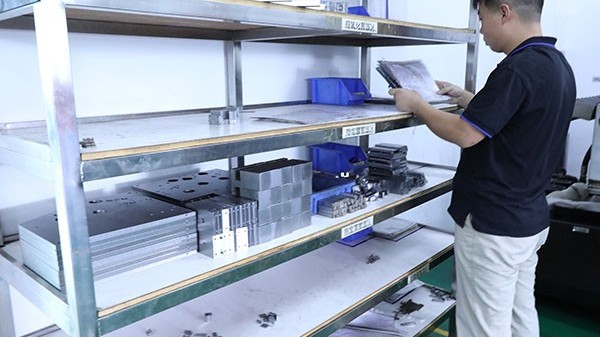 熱熔膠自動視覺點(diǎn)膠機(jī)