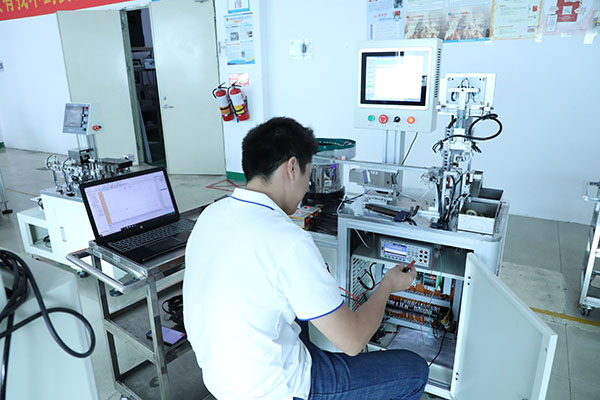 2600ml點(diǎn)膠機(jī)