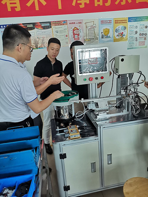 常州點膠機廠家客戶