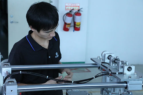 浙江點(diǎn)膠機(jī)生產(chǎn)廠家客戶(hù)